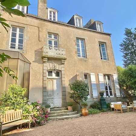 L'Hotel De Herce Chambre D'Hote Mayenne Eksteriør billede