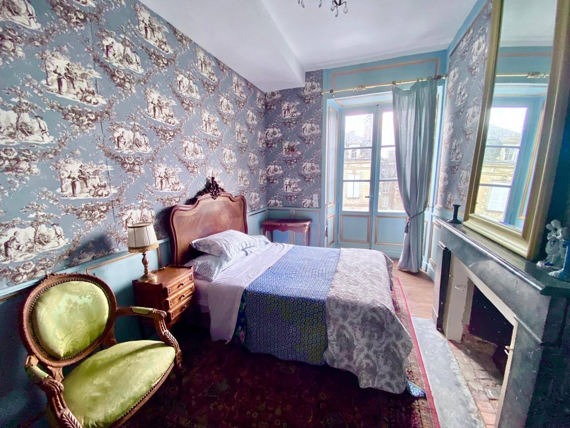 L'Hotel De Herce Chambre D'Hote Mayenne Eksteriør billede